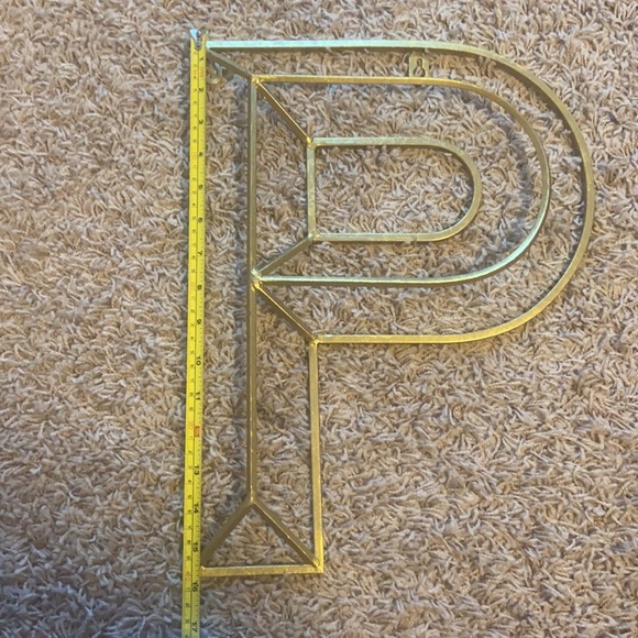Wall Hanging Letter P - Picture 3 of 4